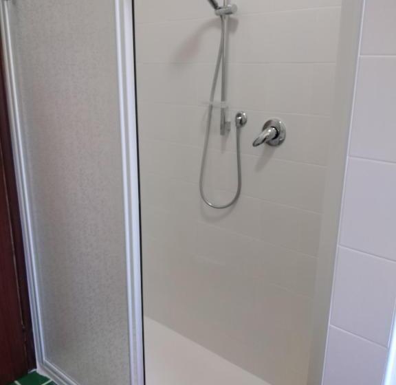 Quarto Estandar Banheiro Compartilhado, Appartamento Degli Dei