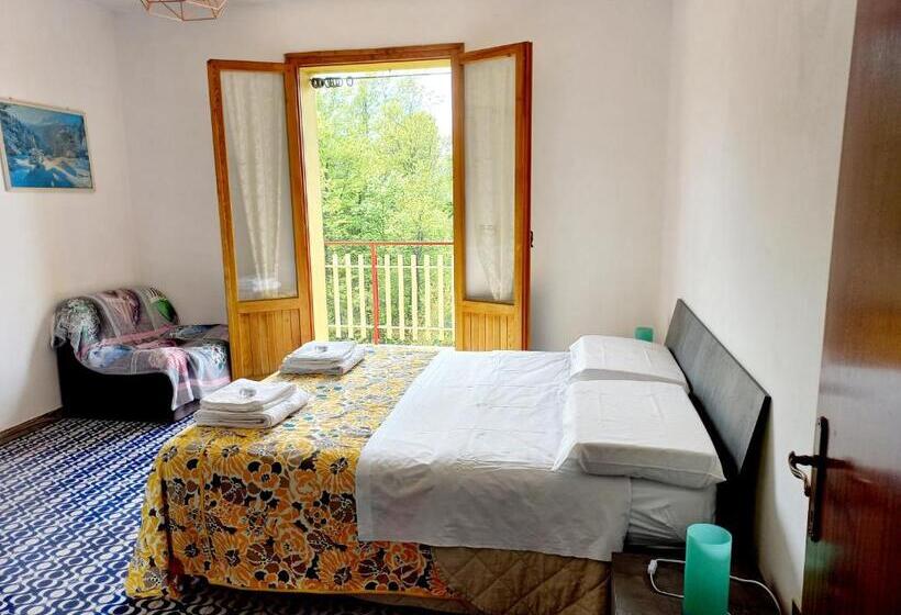 Quarto Estandar Banheiro Compartilhado, Appartamento Degli Dei