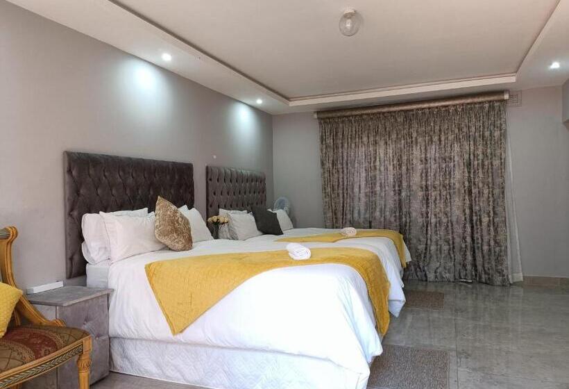 חדר משפחתי, Eyezulu Guesthouse