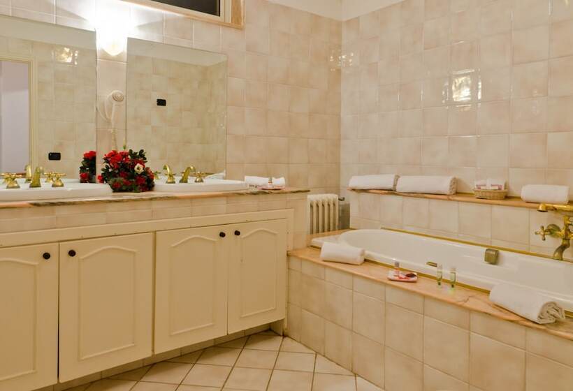 اتاق استاندارد چهار تخته, Agriturismo Al Parco Lecce