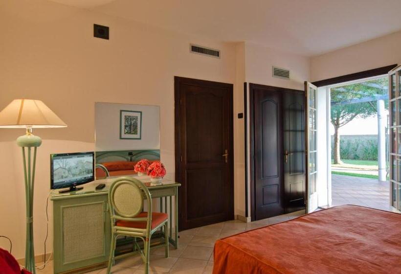 اتاق استاندارد سه نفره, Agriturismo Al Parco Lecce