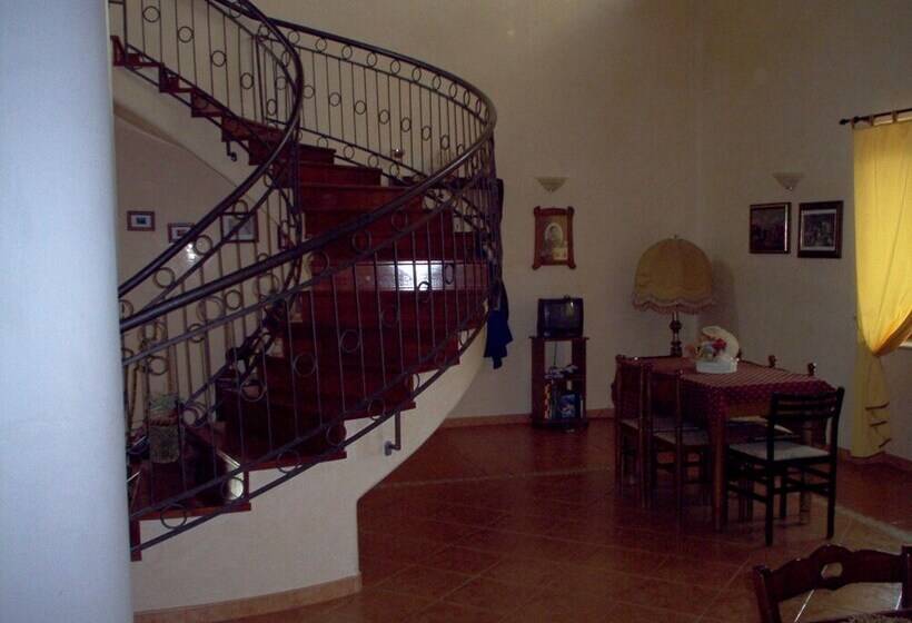 شقة غرفة واحدة, Torre Due Pani