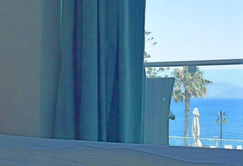 海の見える１ベッドルームアパートメント, Bristol Sea View Apartments