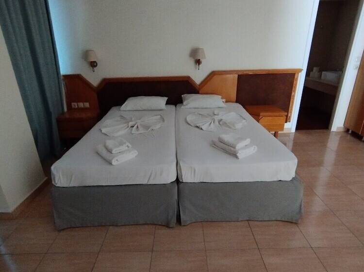 スタンダードスタジオ, Bristol Sea View Apartments