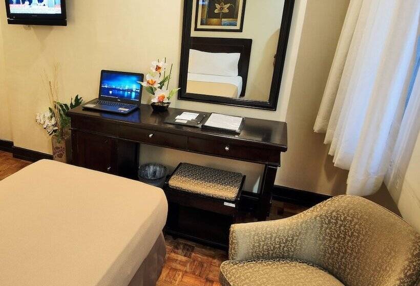 디럭스 룸, Fersal Hotel Malakas, Quezon City
