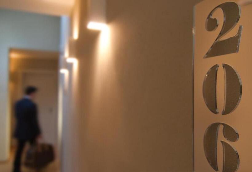 اتاق لوکس, Arnolfo & Aqua Laetitia Spa & Beauty