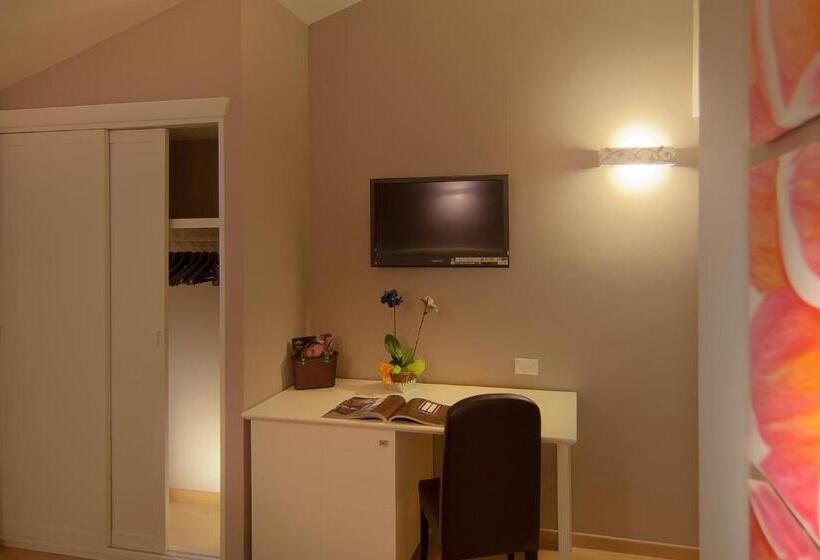 اتاق خانوادگی, Arnolfo & Aqua Laetitia Spa & Beauty