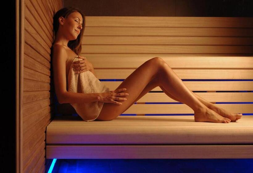 اتاق لوکس, Arnolfo & Aqua Laetitia Spa & Beauty