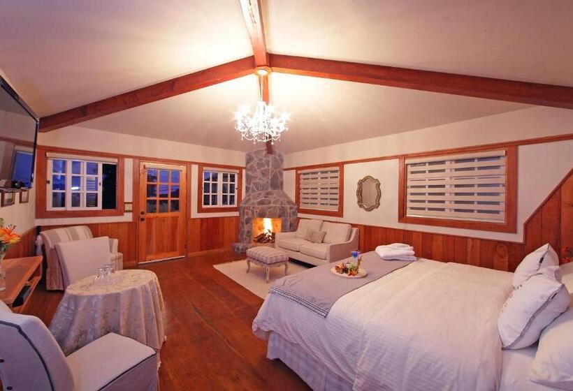 스위트 킹사이즈 침대, Finca Lerida Coffee Plantation And Boutique