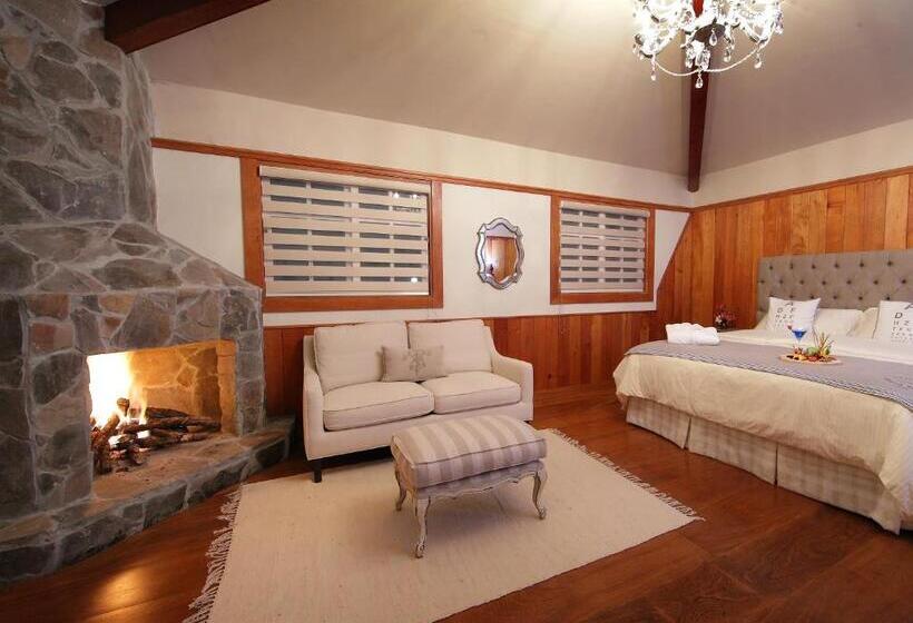 스위트 킹사이즈 침대, Finca Lerida Coffee Plantation And Boutique