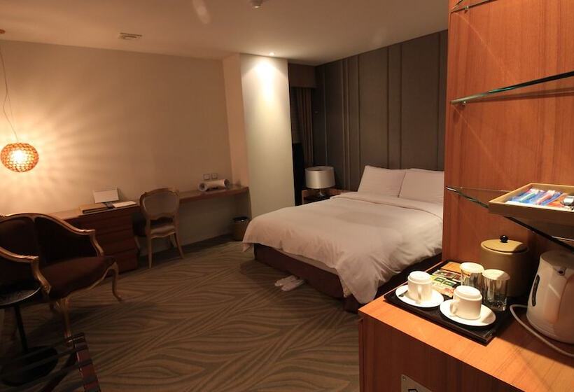 Quarto superior, Grammos