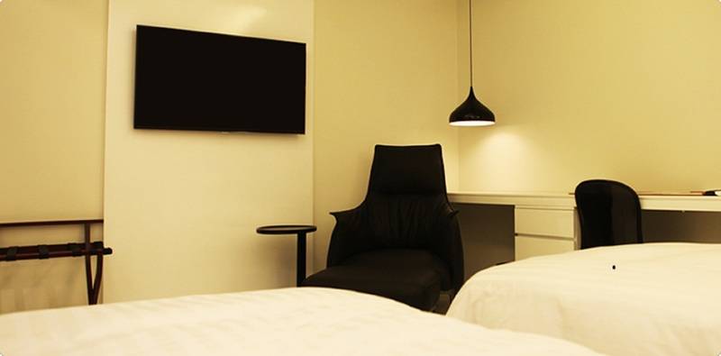 Quarto superior, Grammos