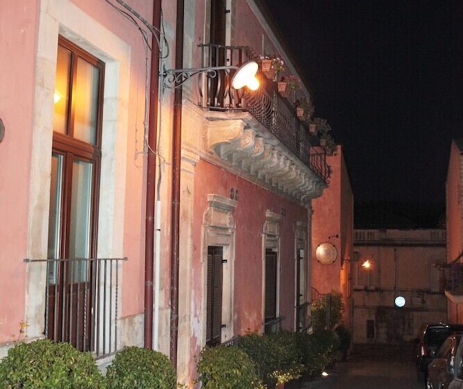 اتاق استاندارد یک نفره, Il Barocco