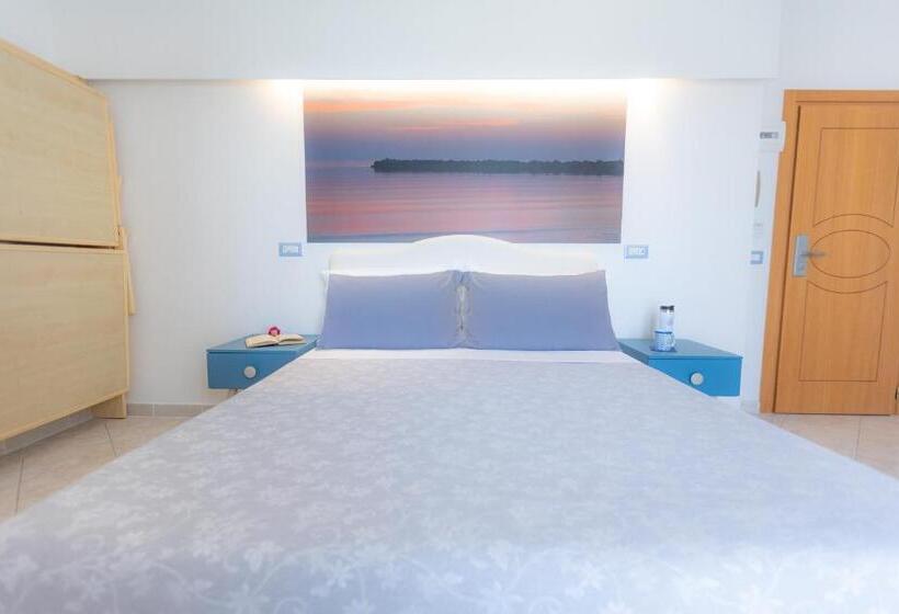 اتاق سوپریور خانوادگی, La Perla