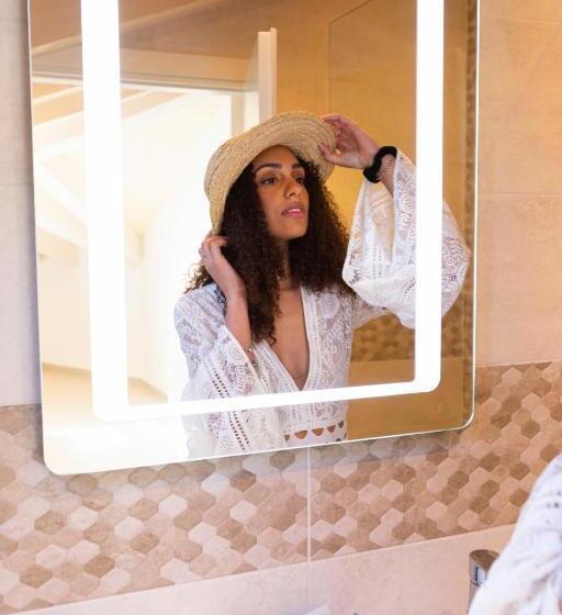 سوییت خانوادگی, La Perla