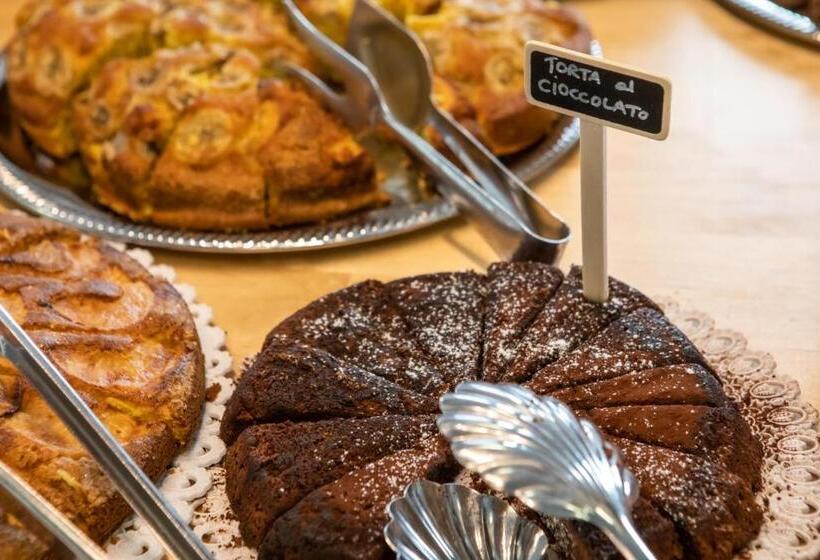 سوییت خانوادگی, La Perla