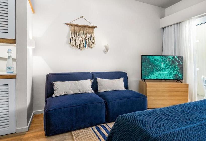 חדר סטנדרט נוף לבריכה, Lagoon Attitude