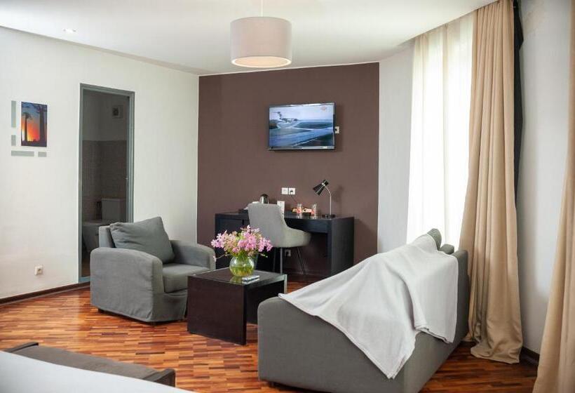 سوییت جونیور کلاب, Le Grand Mellis Hôtel & Spa