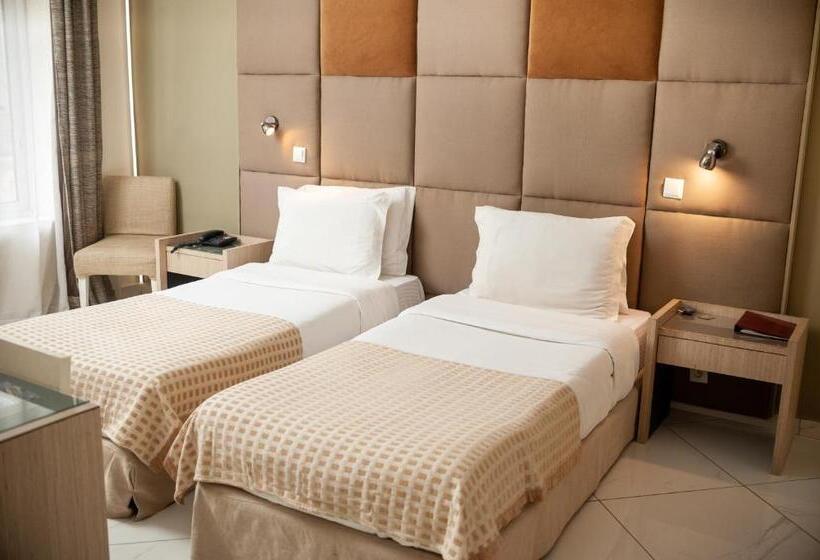 اتاق استاندارد با بالکن, Le Grand Mellis Hôtel & Spa