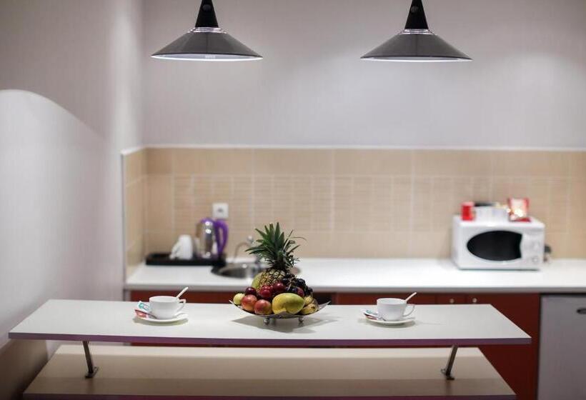 سوئیت سینیور, Le Grand Mellis Hôtel & Spa