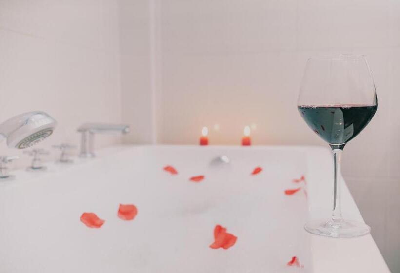 سوئیت رویال, Le Grand Mellis Hôtel & Spa