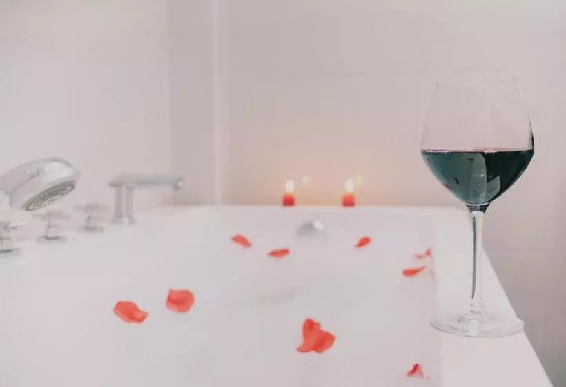 سوئیت رویال, Le Grand Mellis Hôtel & Spa
