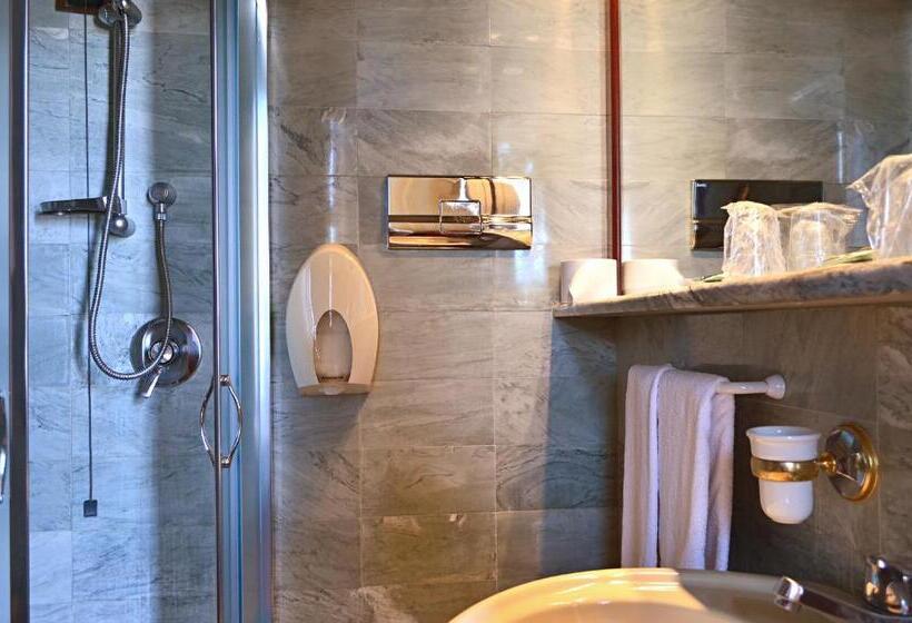 غرفة قياسية, Miro