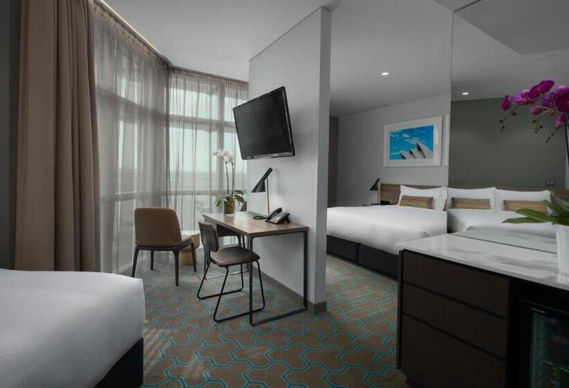 جناح عائلي, Rydges Sydney Airport