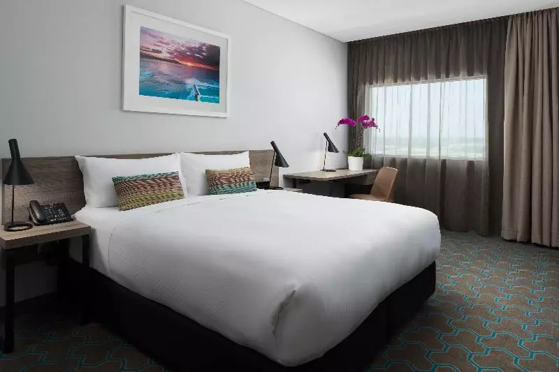 キングサイズベッドのデラックスルーム, Rydges Sydney Airport