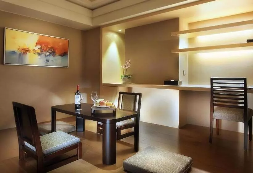 Deluxe Room Mountain View, Sun Moon Lake