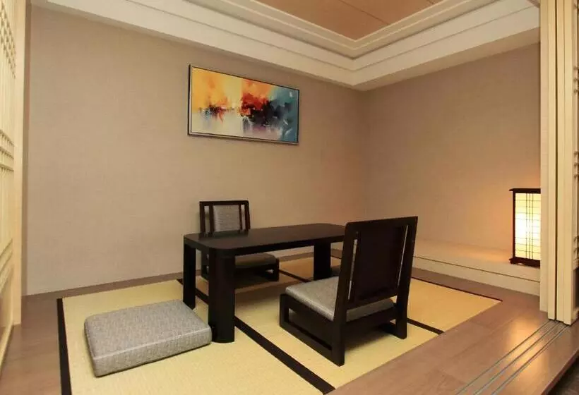 اتاق استاندارد با چشم‌انداز دریاچه, Sun Moon Lake