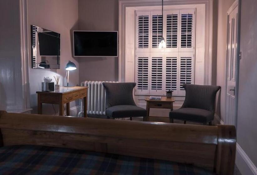 套房, Tweedies Bar And Lodge