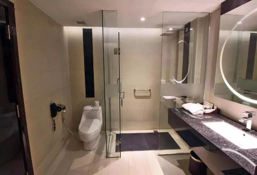 デラックスルーム, Swiss Belhotel Harbour Bay