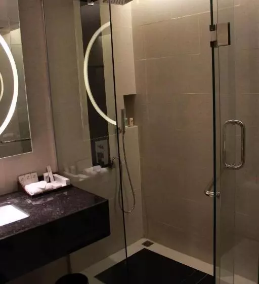 デラックスルーム, Swiss Belhotel Harbour Bay