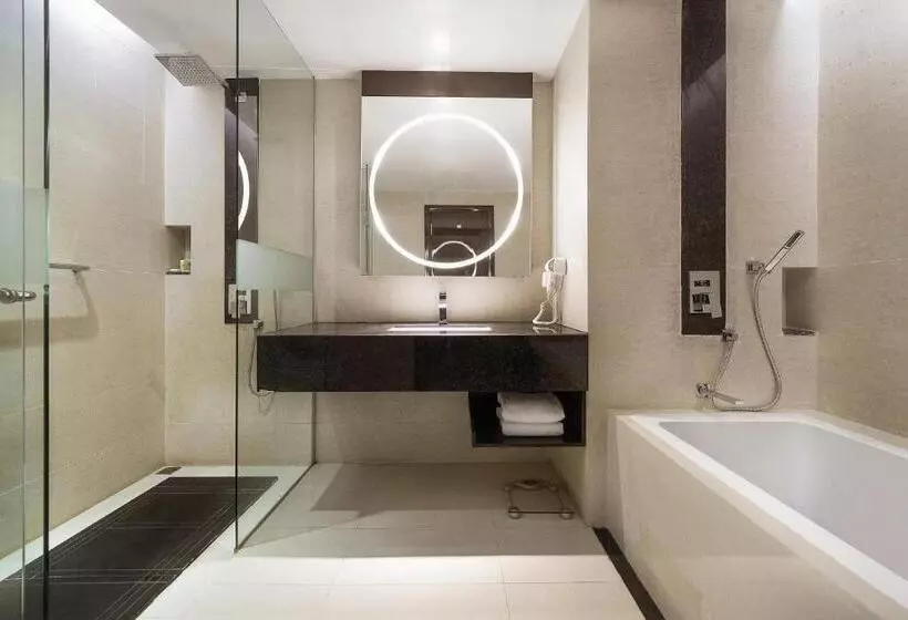 デラックスルーム, Swiss Belhotel Harbour Bay