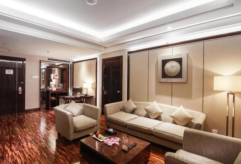 Полулюкс, Swiss Belhotel Harbour Bay