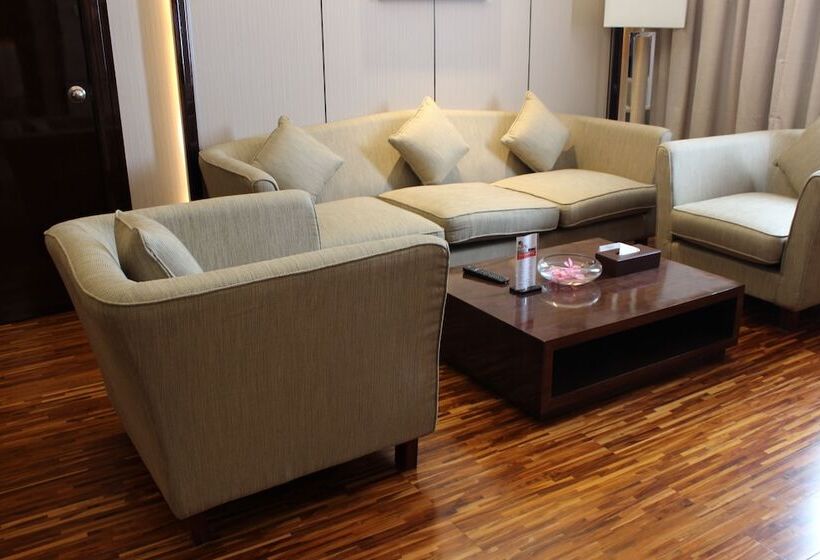 جناح رئاسى, Swiss Belhotel Harbour Bay