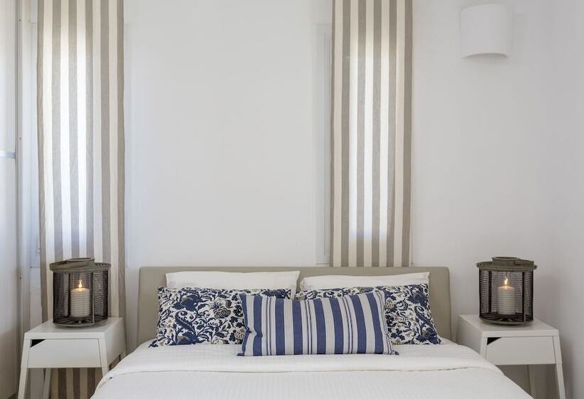 جناح جونيور, Villa Del Sol Mykonos