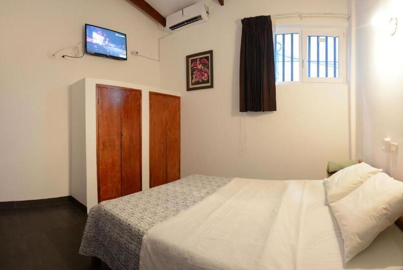 Quarto Estandar Individual, Hostal Casa Blanca