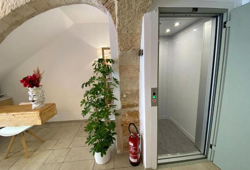 غرفة ديلوكس مزودة بشرفة, Atrium
