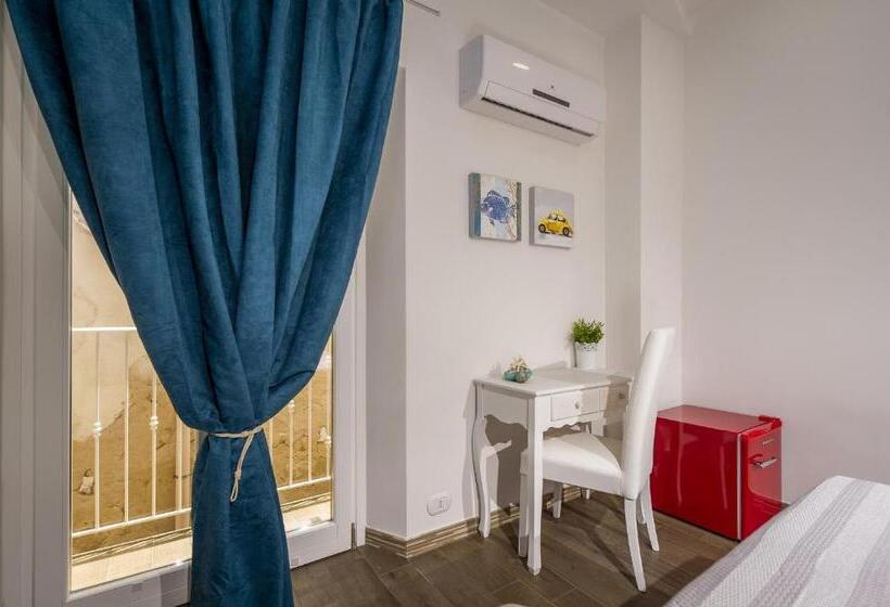 スタンダードルーム, Atrium