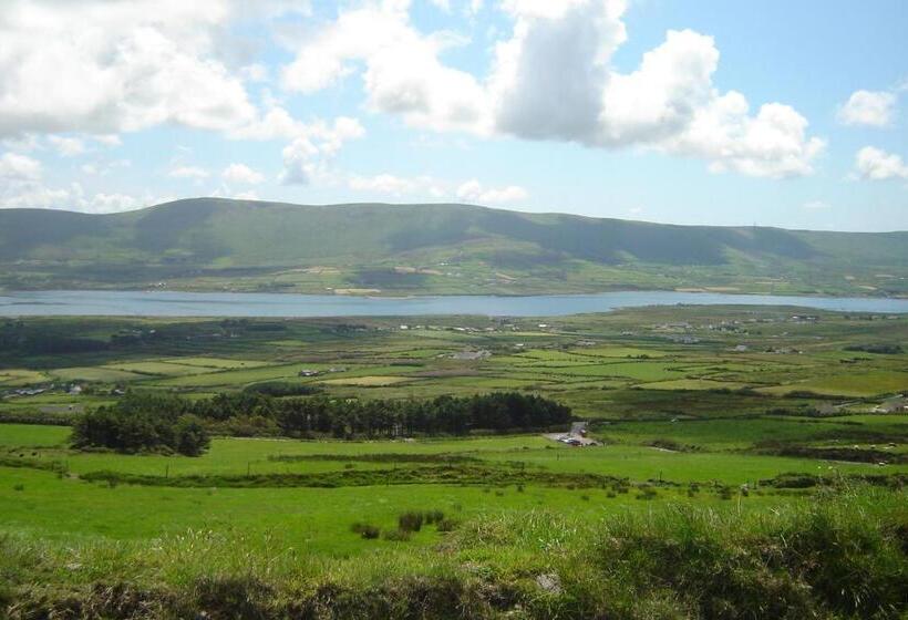 شقة غرفتين, Carraig Liath House