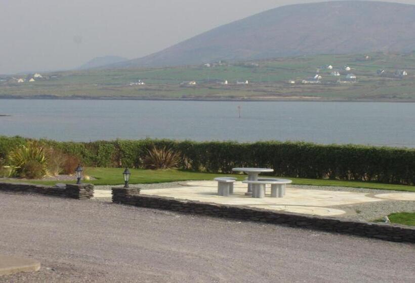 شقة غرفتين, Carraig Liath House