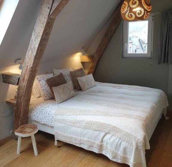 スタンダードルーム, Escale Chambre D Hôtes Au Coeur Du Vieux Profondeville Entre Namur Et Dinant