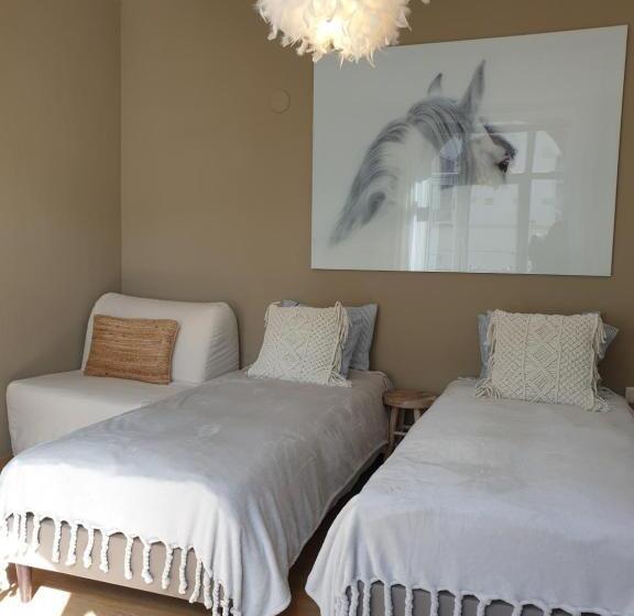 スタンダードトリプルルーム, Escale Chambre D Hôtes Au Coeur Du Vieux Profondeville Entre Namur Et Dinant