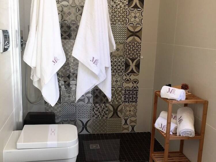 스탠다드 트리플 룸 풀장 전망, Marricriu Camere Avola