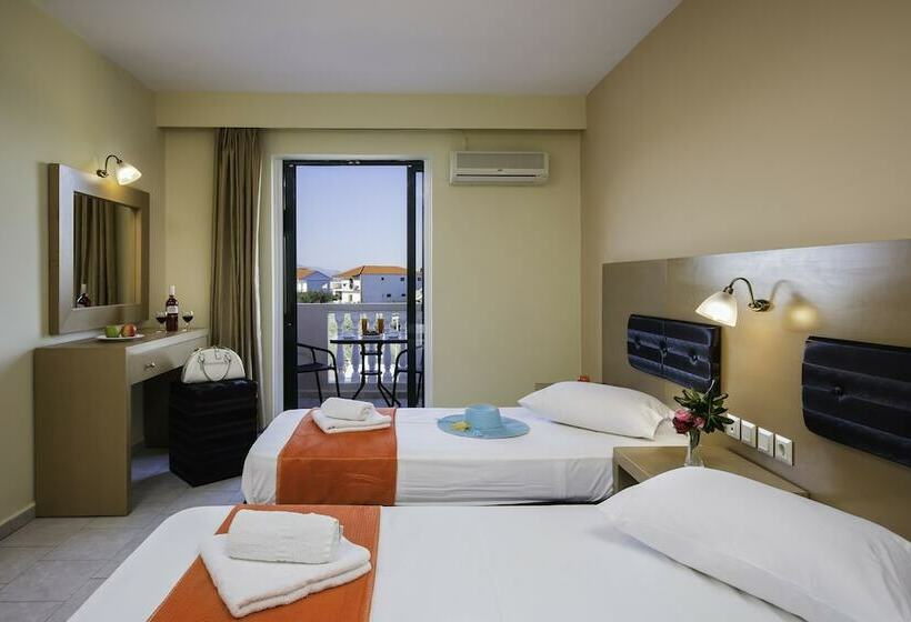 استودیوی استاندارد, Kozanos Hotel & Suites