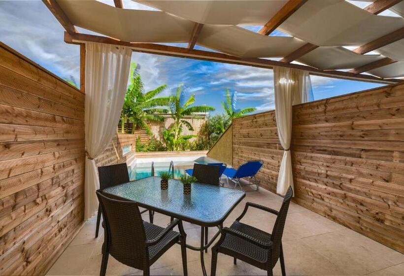 اتاق دوبلکس, Kozanos Hotel & Suites