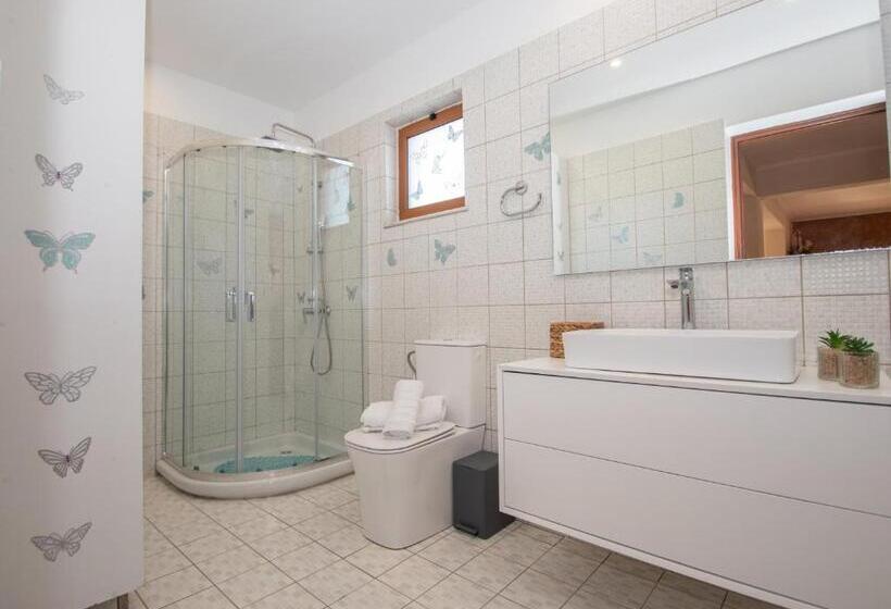 ویلای یک اتاق خوابه با استخر شنا, Kozanos Hotel & Suites