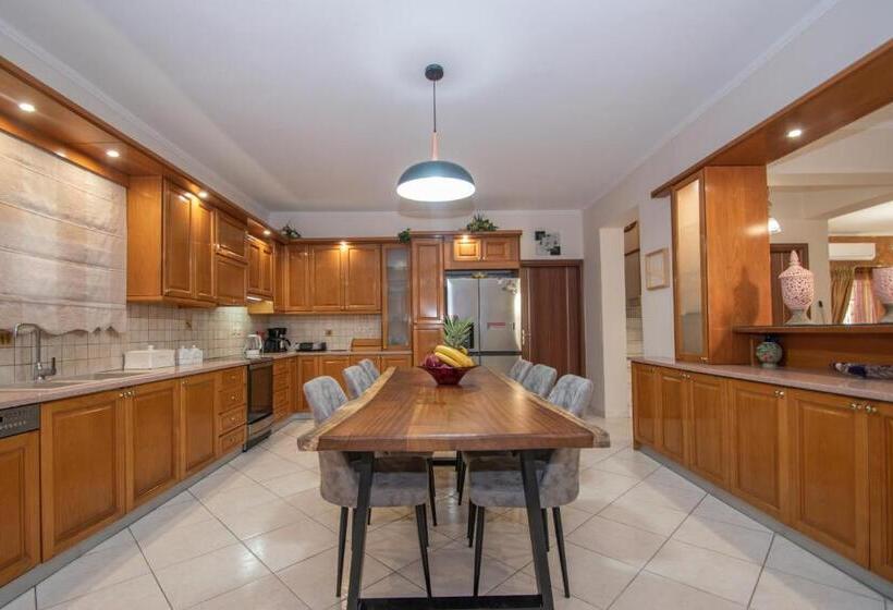 ویلای یک اتاق خوابه با استخر شنا, Kozanos Hotel & Suites
